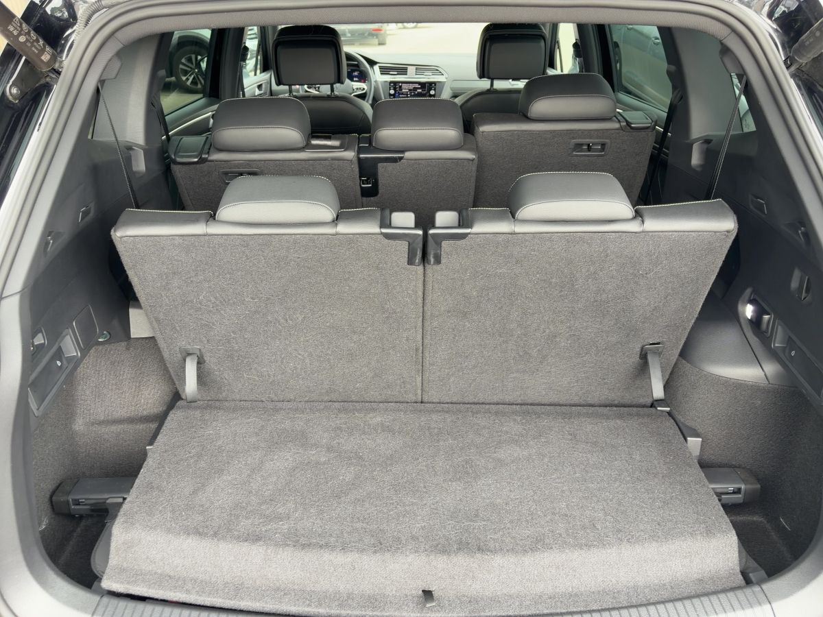Tiguan Allspace 2.0 TSI DSG 4M R-Line ab 3,99%