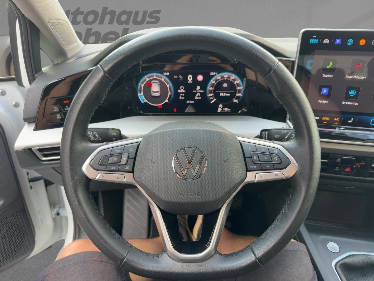 Golf VIII 1.5 TSI Life ACC LED Kamera Keyless Lane Ass. Climatronic Sitzh.