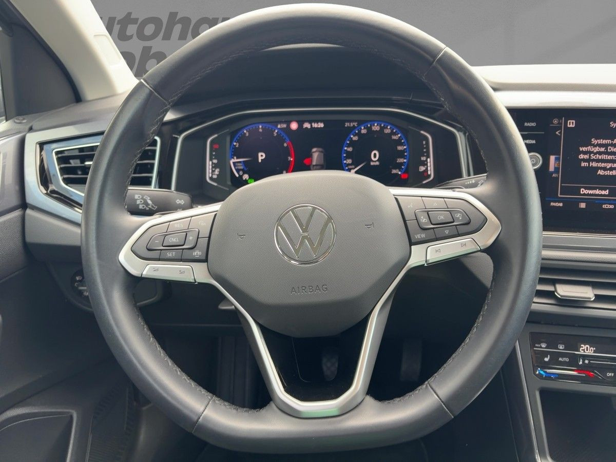 Taigo 1.5 TSI DSG Style Navi LED-Matri Kamera Lane Ass. Bluet. Sitzh.