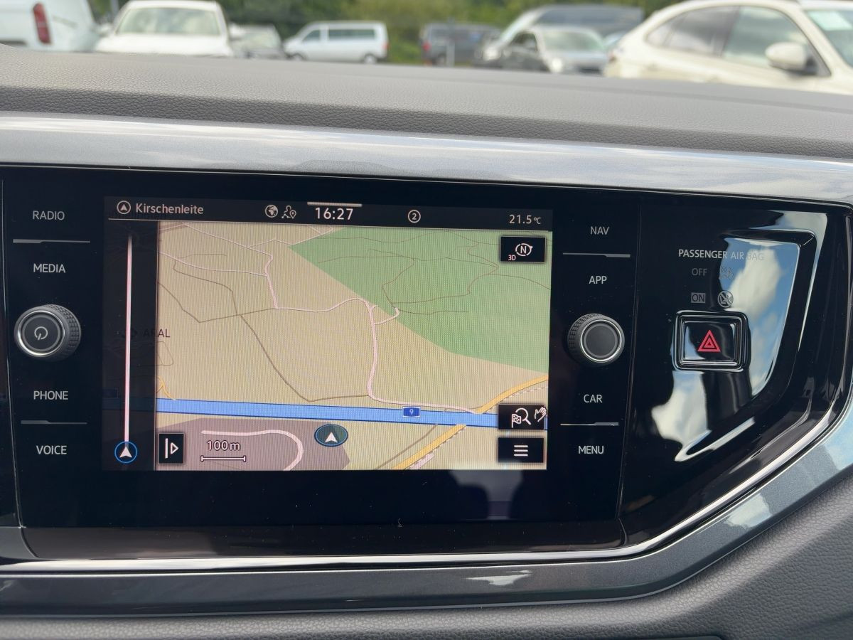 Taigo 1.5 TSI DSG Style Navi LED-Matri Kamera Lane Ass. Bluet. Sitzh.