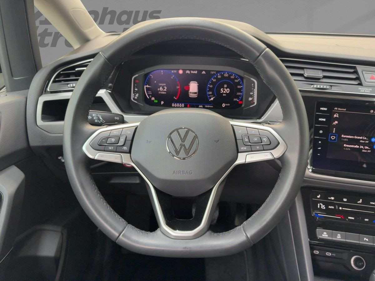 Touran 2.0 TDI DSG Comfortline 7-Sitze AHK ACC Navi Kamera Keyless Bluet. Sitzh.