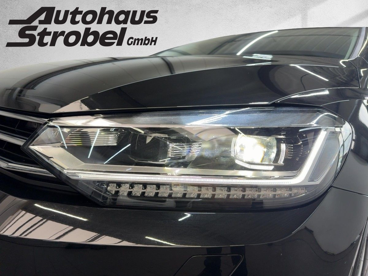 Touran 2.0 TDI DSG Comfortline 7-Sitze AHK ACC Navi Kamera Keyless Bluet. Sitzh.