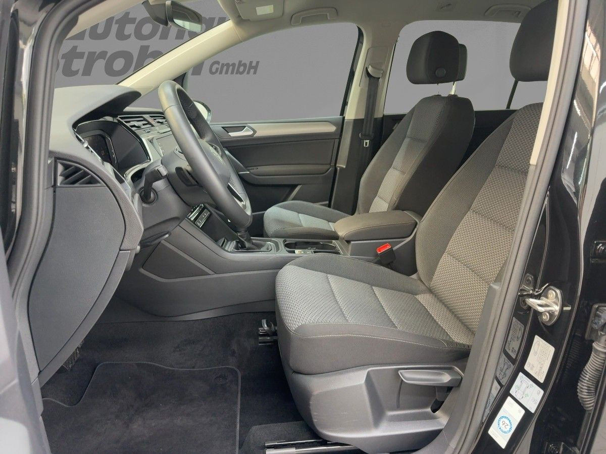 Touran 2.0 TDI DSG Comfortline 7-Sitze AHK ACC Navi Kamera Keyless Bluet. Sitzh.