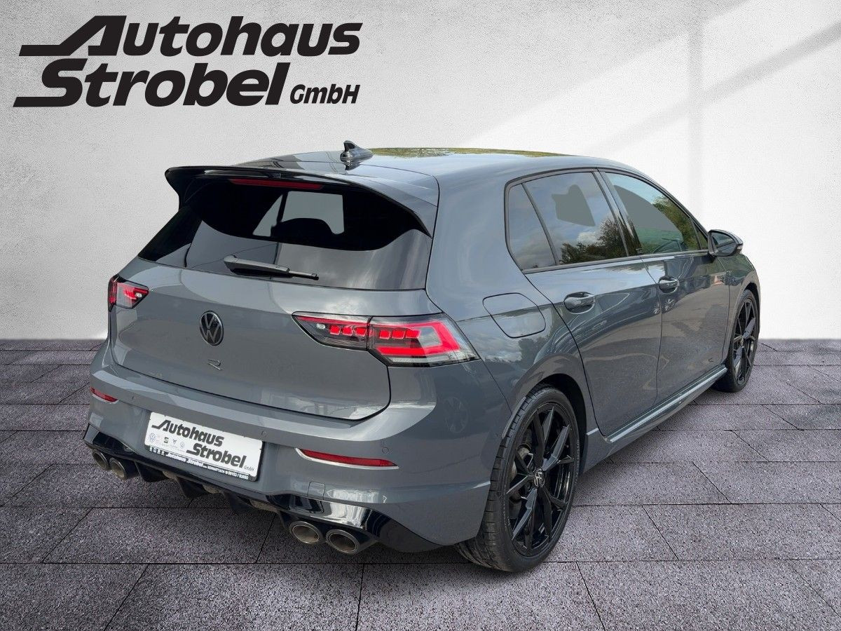 Golf VIII R 2.0 TSI DSG 4M