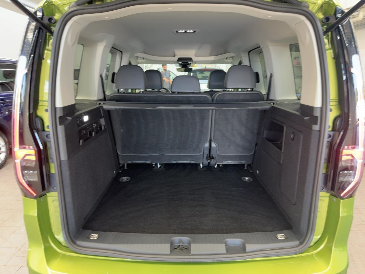Caddy 1.5 TSI Style LED Kamera Tempo Lane Ass. Sitzh. Bluet.