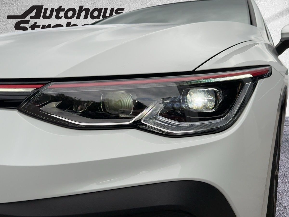 Golf VIII GTI Clubsport 2.0 TSI DSG ACC Navi LED-Matrix Pano Kamera Bluet. Sitzh.