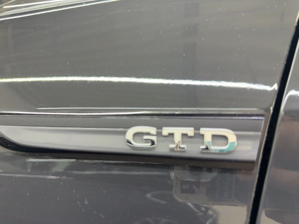 Golf VIII GTD 2.0 TDI DSG AHK ACC LED-Plus Sitzh. Einparkh. Climatronic Lane-Ass.