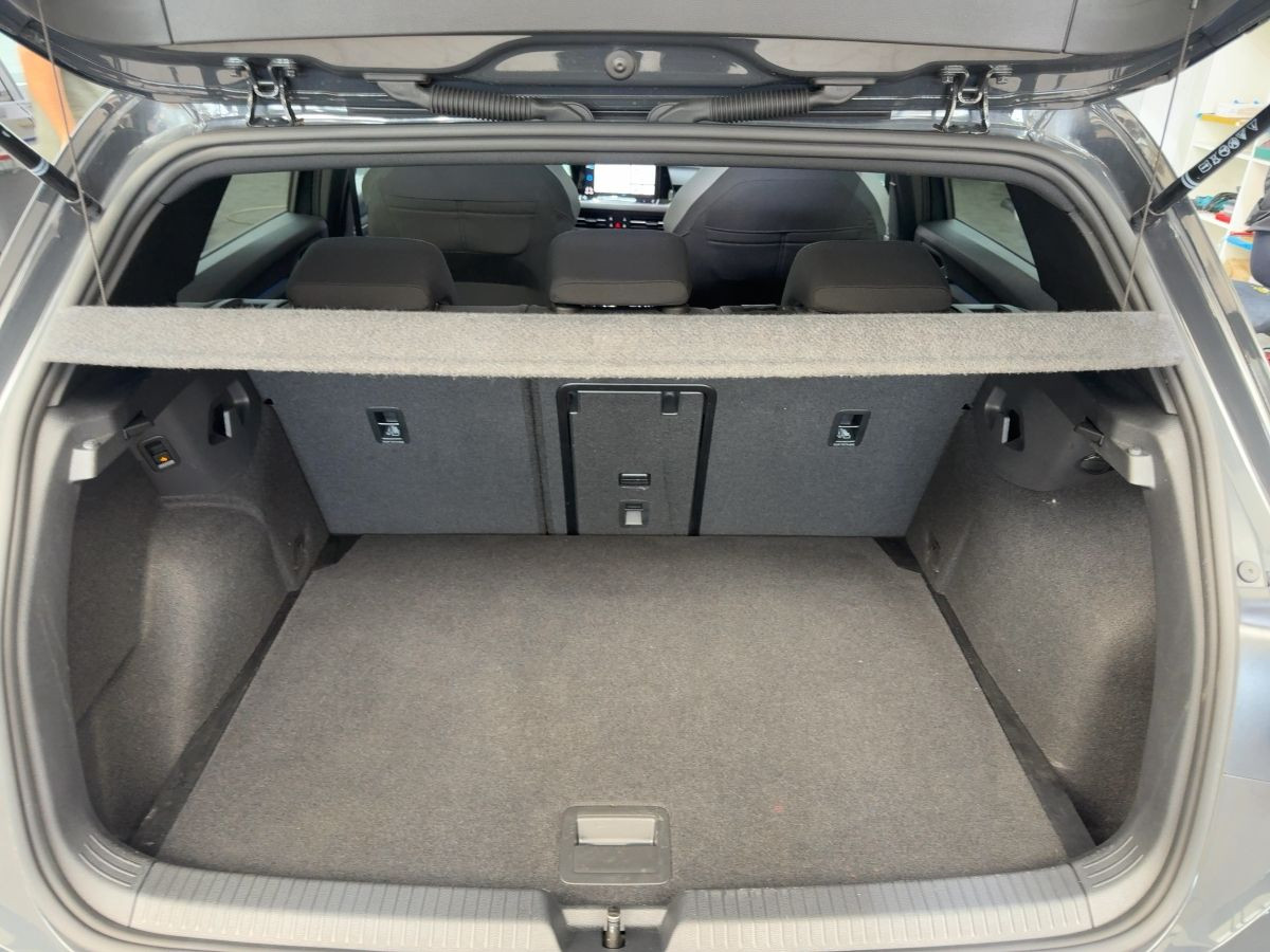 Golf VIII GTD 2.0 TDI DSG AHK ACC LED-Plus Sitzh. Einparkh. Climatronic Lane-Ass.