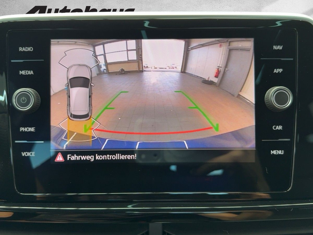 T-Roc 2.0 TSI DSG 4M R-Line ACC Navi LED-Matrix Pano Kamera