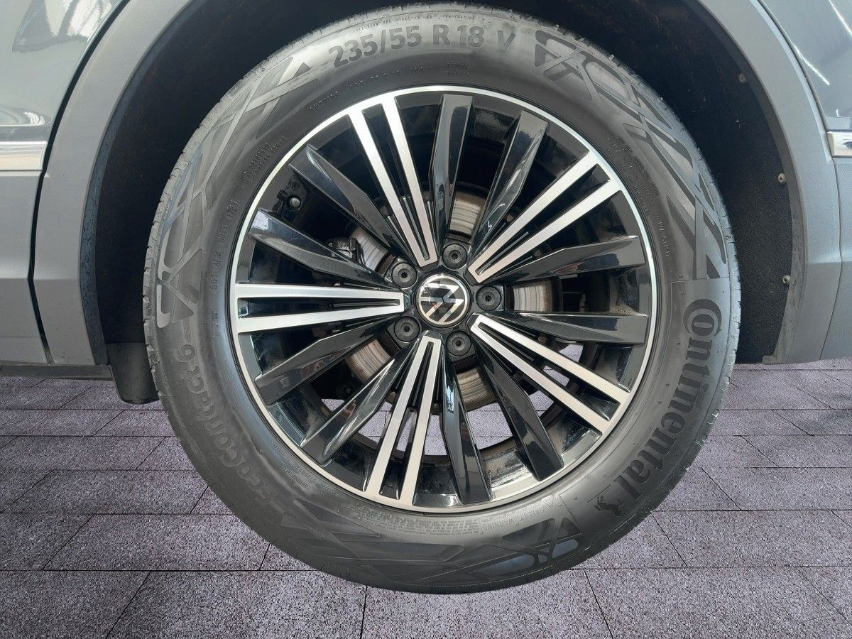 Tiguan 2.0 TDI DSG Elegance ACC Navi LED-Matrix Sitzh. Climatronic Lane-Ass. DAB+
