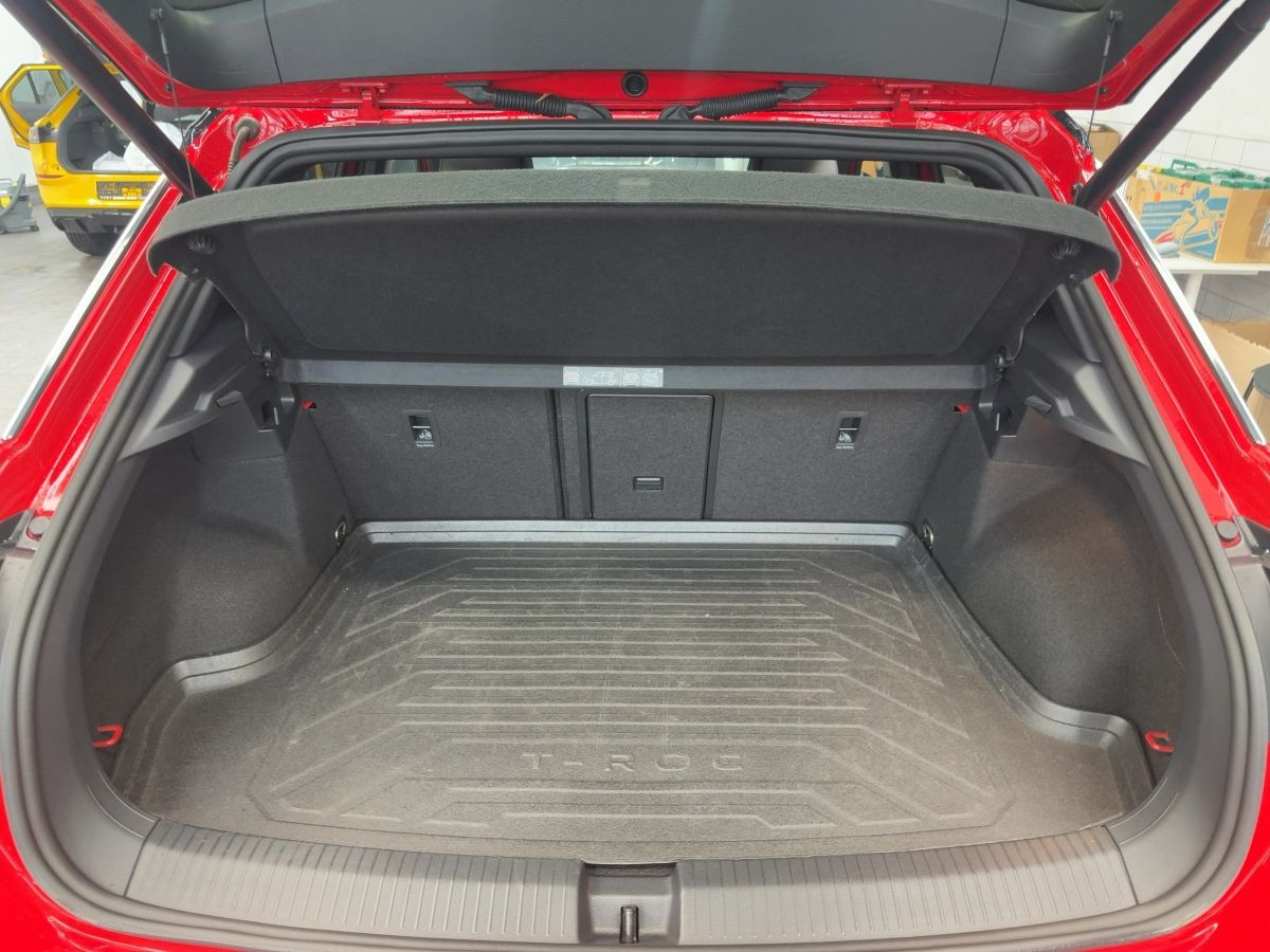 T-Roc R 2.0 TSI DSG 4M ACC DCC LED Navi Pano. Akrapovic Kamera