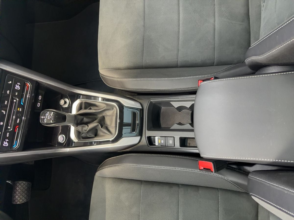 T-Roc 1.5 TSI DSG Style ACC Navi LED-Matrix Pano Kamera Keyless