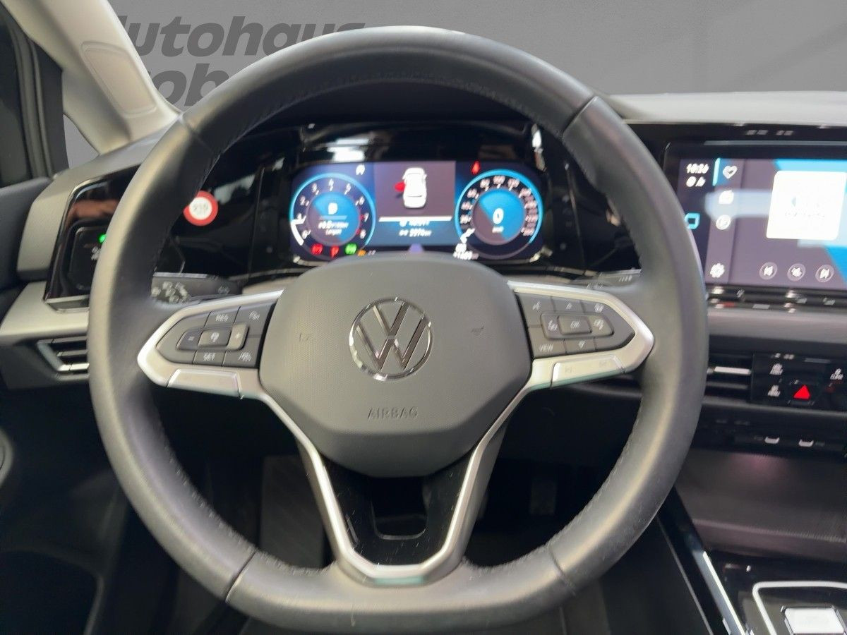 Golf VIII 2.0 TSI DSG 4M Style ACC ergo LED Keyless Bluet. Sitzh. Climatronic