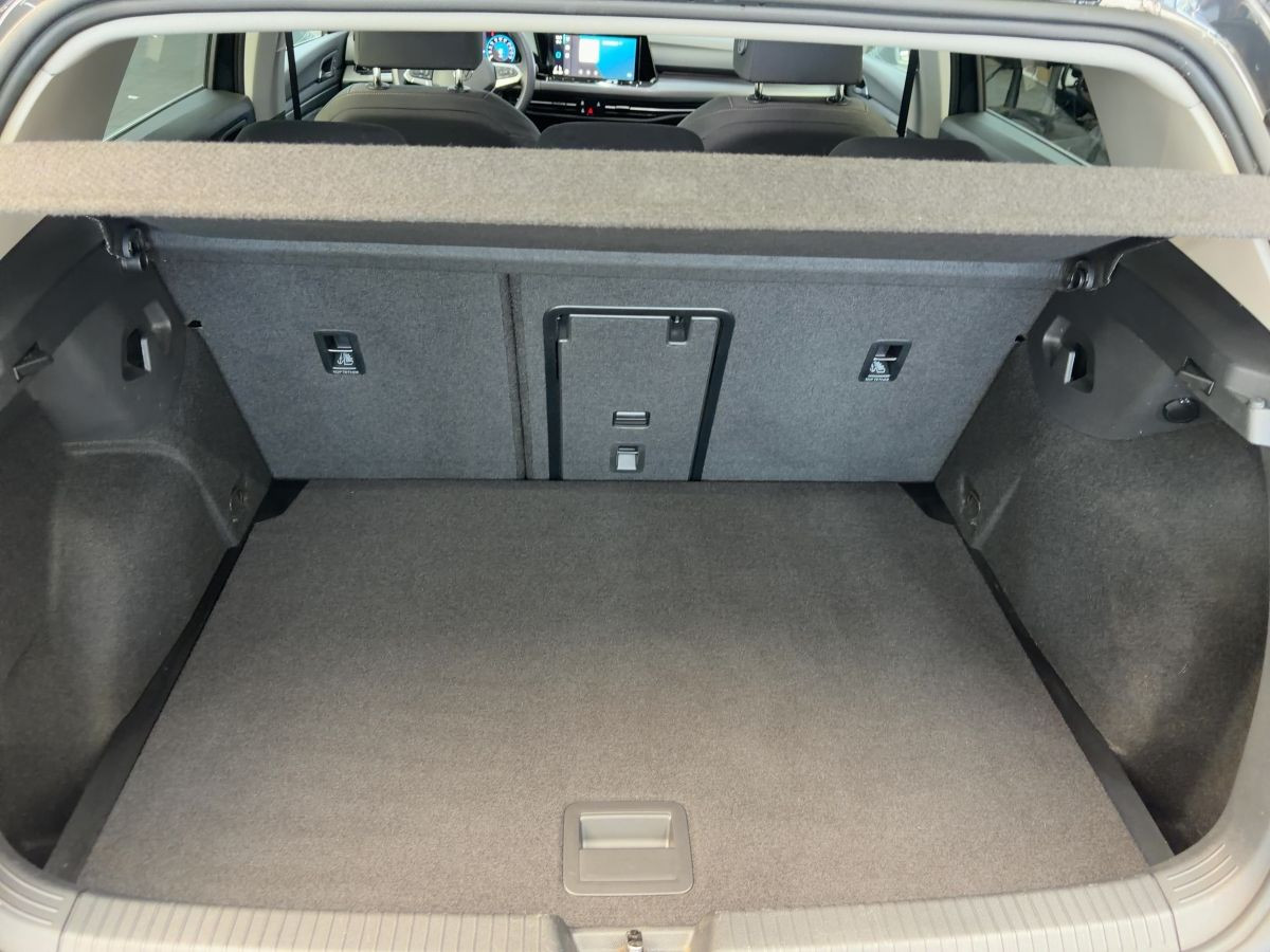 Golf VIII 2.0 TSI DSG 4M Style ACC ergo LED Keyless Bluet. Sitzh. Climatronic