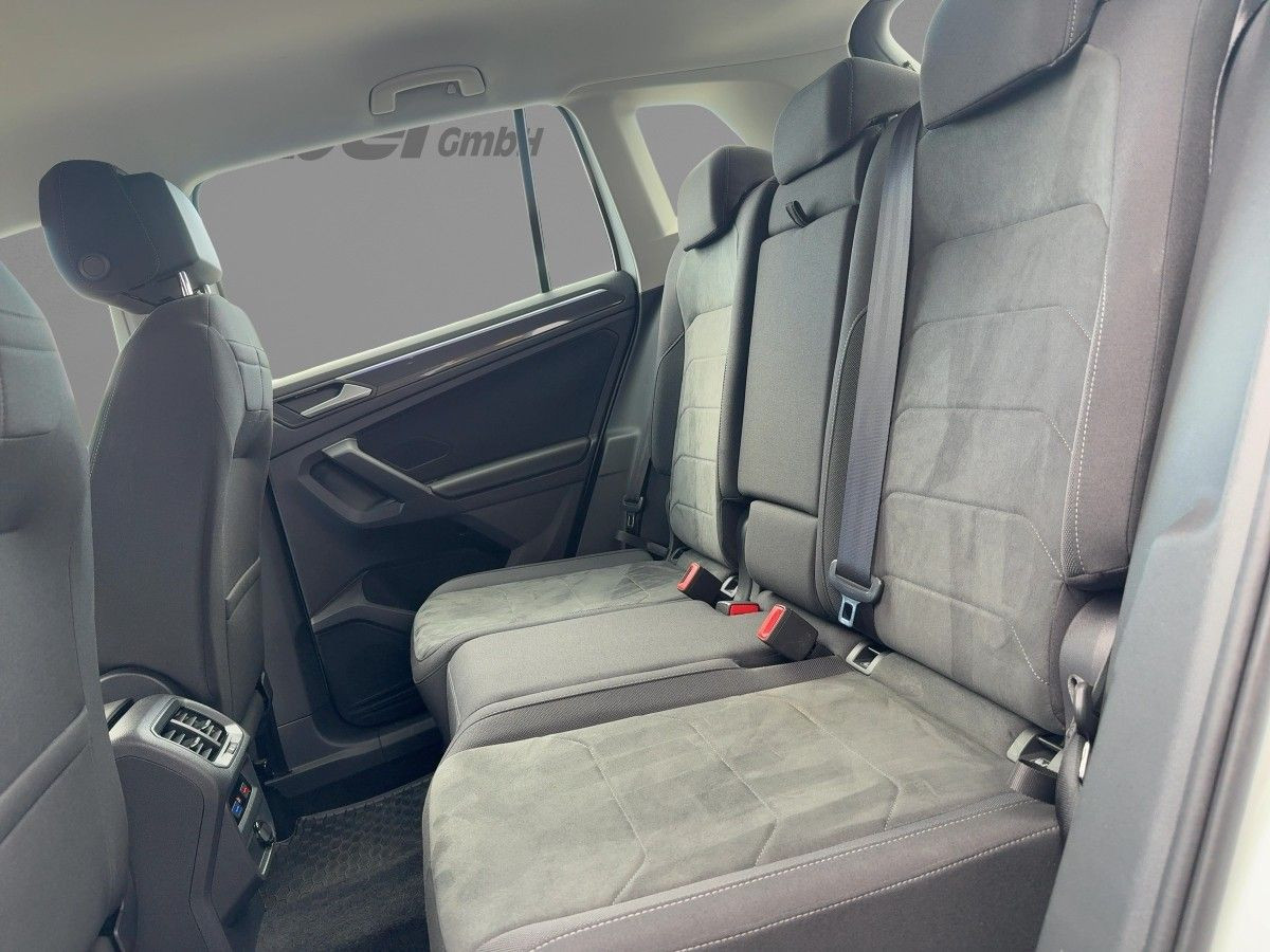 Tiguan 1.5 TSI DSG Elegance ACC Navi LED-Matrix Kamera Sitzh. Climatronic Bluet.