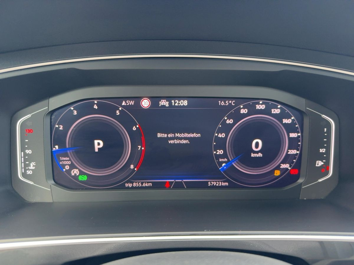 Tiguan 1.5 TSI DSG Elegance ACC Navi LED-Matrix Kamera Sitzh. Climatronic Bluet.