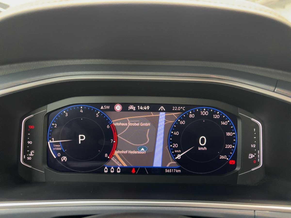 T-Roc 1.5 TSI DSG ACC AHK Navi LED-Plus Standh. Sitzh. Climatronic Lane-Ass DAB+