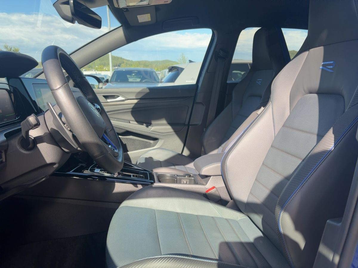 Golf VIII R 2.0 TSI DSG 4M 