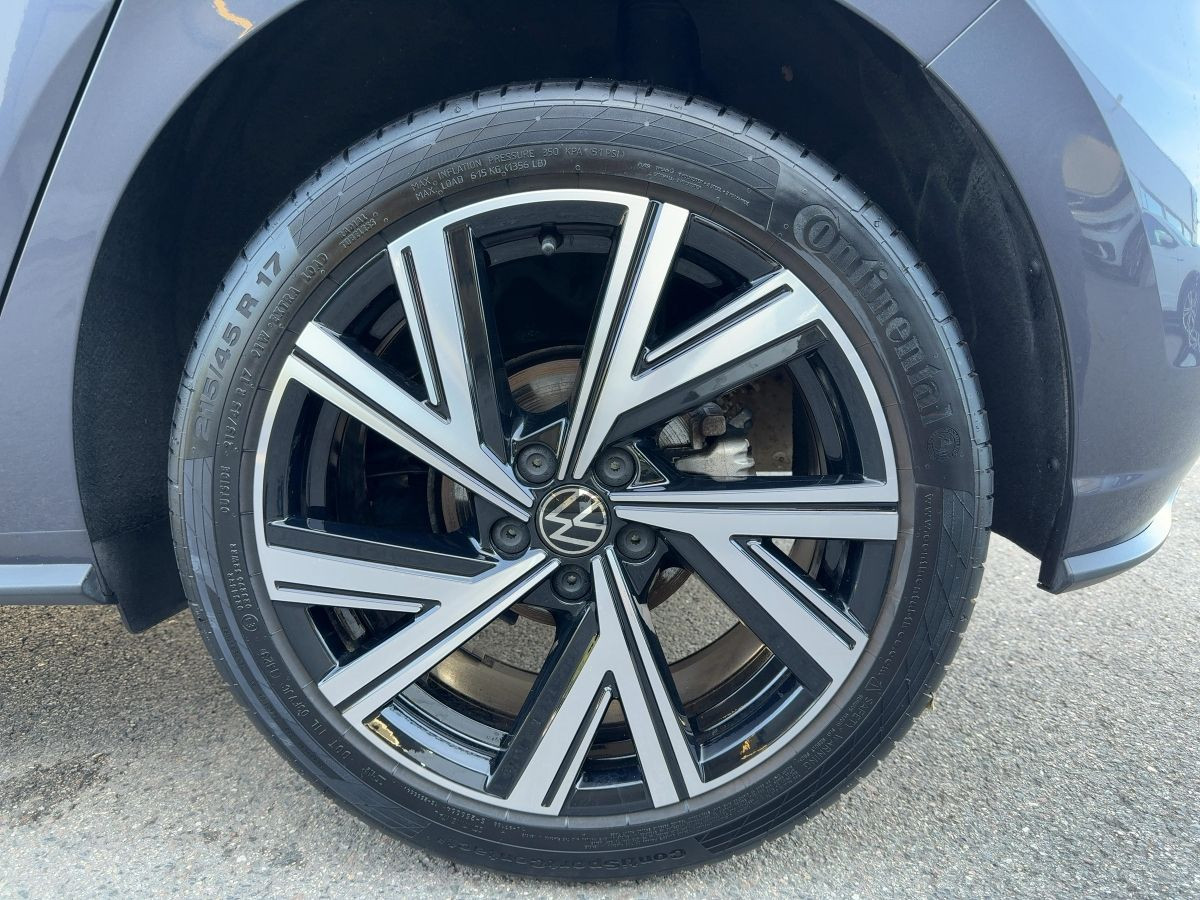 Polo 1.0 TSI DSG R-Line Navi LED-Matrix Kamera Front Ass. Lane Ass. Sitzh.