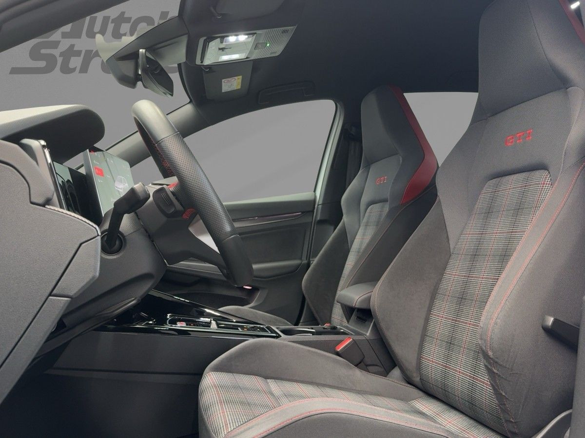 Golf VIII GTI 2.0 TSI DSG ACC Navi Kamera LED-Plus Lane Ass. Bluet. Sitzh.