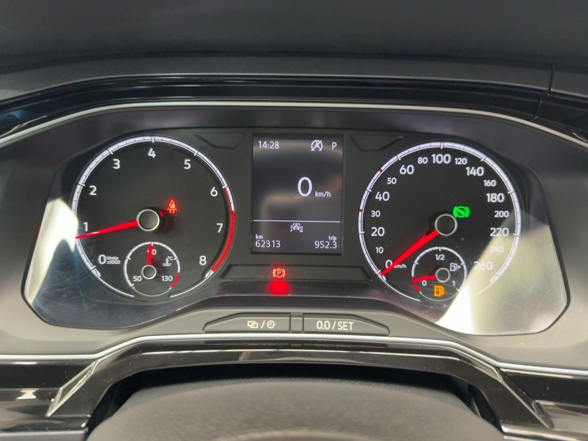 Polo GTI 2.0 TSI DSG LED ACC Kamera Einparkh. Bluet. Sitzh.