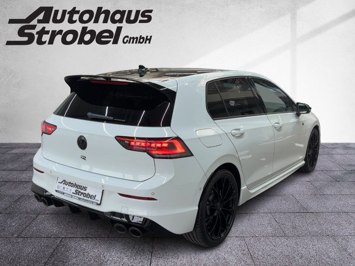 Golf VIII R 2.0 TSI DSG 4M